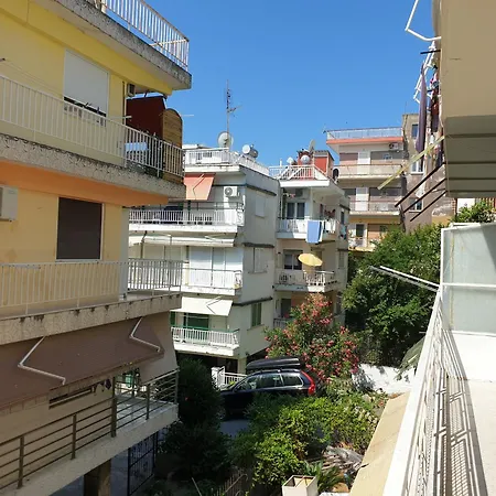 Apartment Sea Breeze *